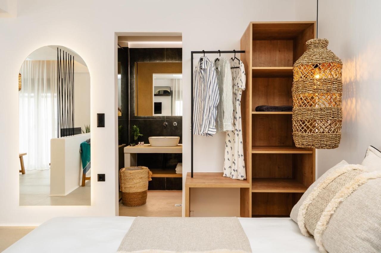Elvirtus Suites Naxos City Exterior photo