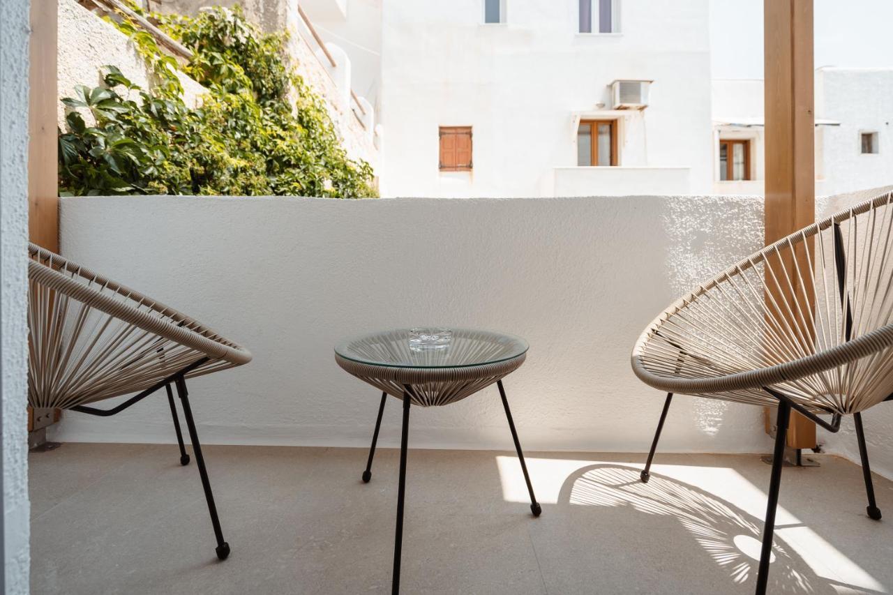 Elvirtus Suites Naxos City Exterior photo