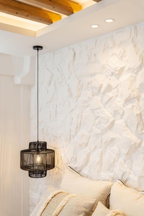 Elvirtus Suites Naxos City Exterior photo